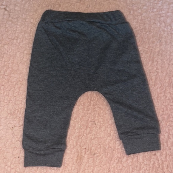 Baby Boy Bundle. Size 0-3 months - Picture 9 of 10